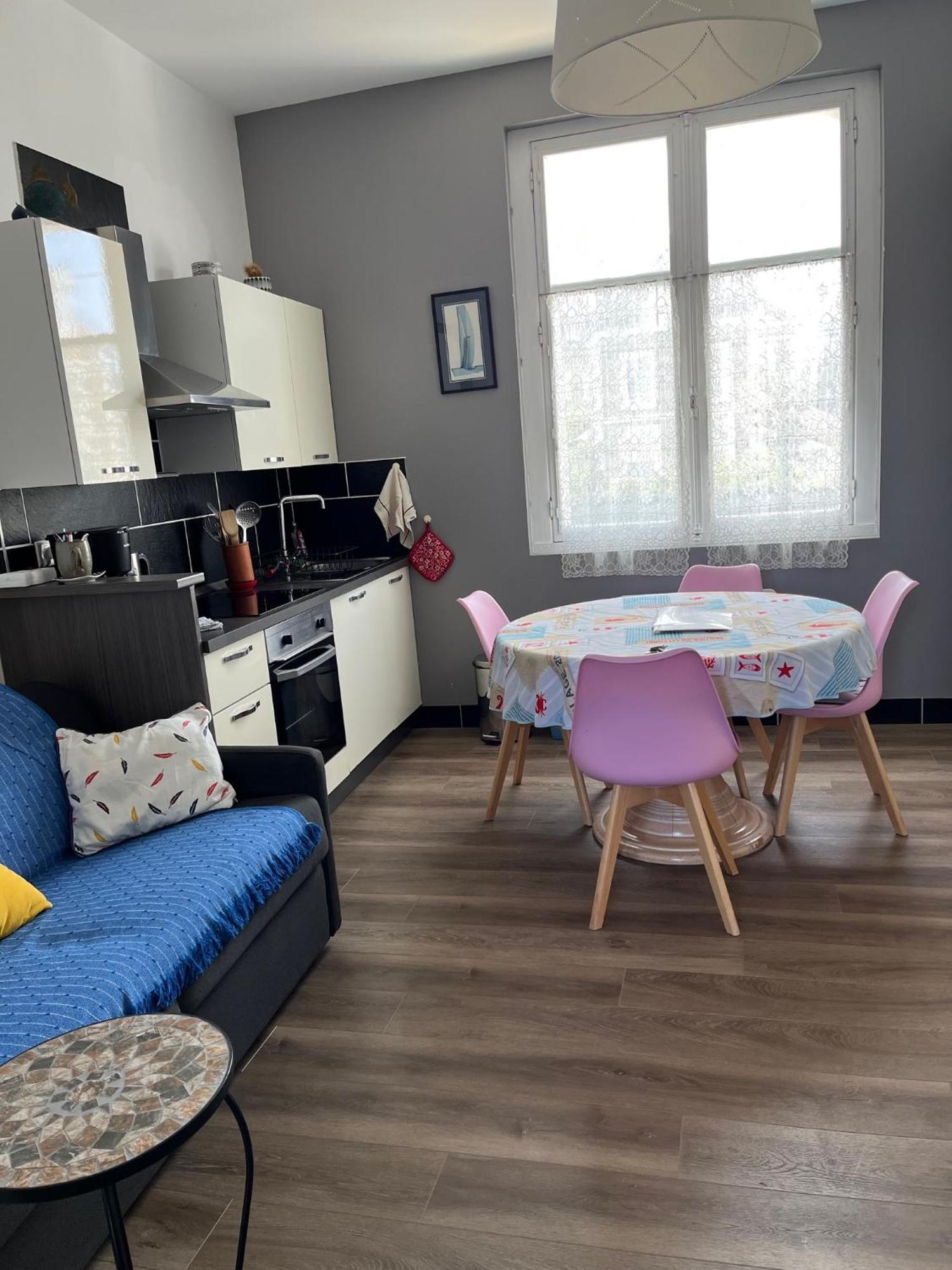 Apartment 46 Avenue Pasteur